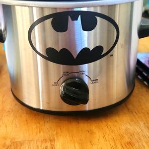 2 quart batman slow cooker
